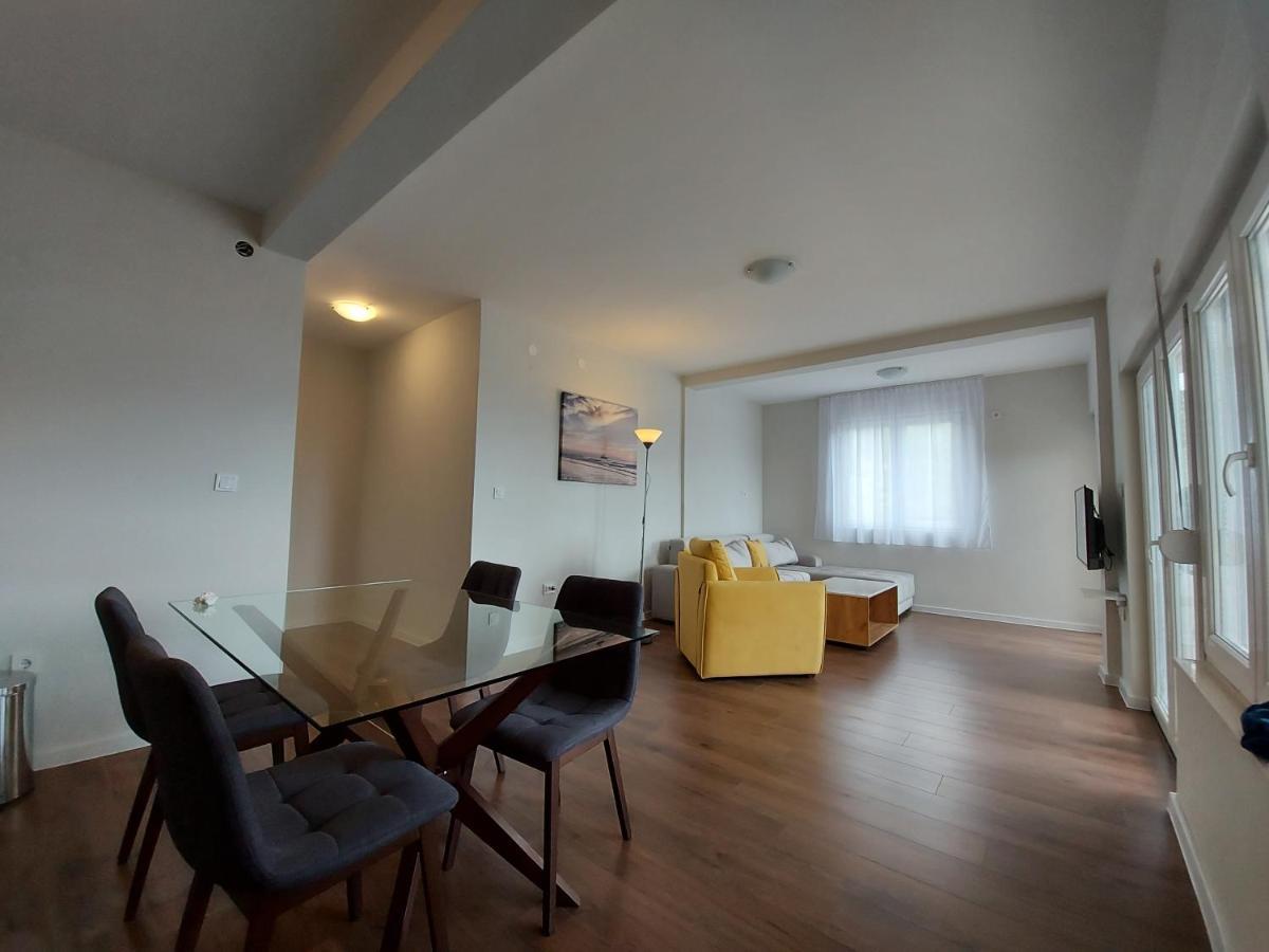 Halcon Apartments Котор Екстериор снимка