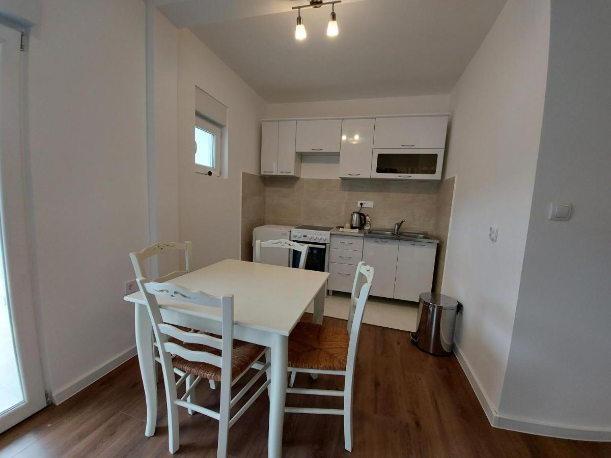 Halcon Apartments Котор Екстериор снимка